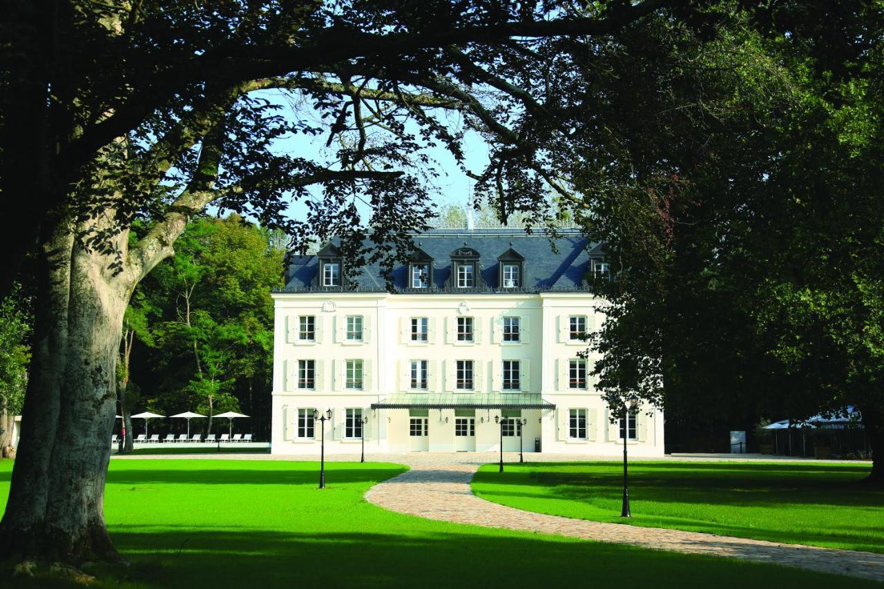 Chateau Des Hauts De Provins Hotel Champcenest Exterior foto