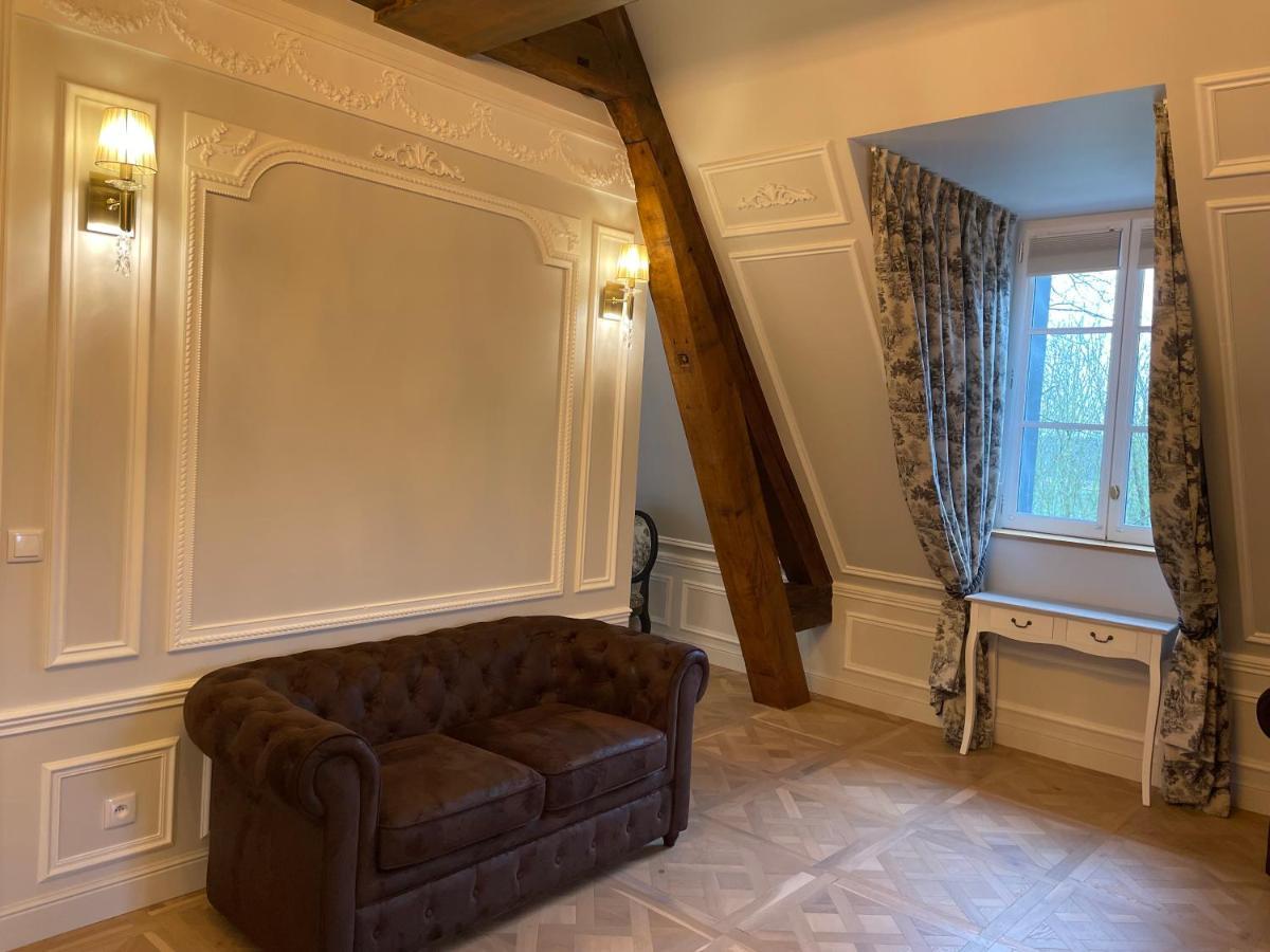 Chateau Des Hauts De Provins Hotel Champcenest Exterior foto